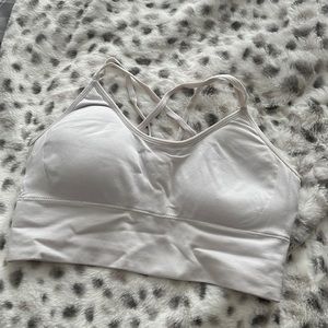 NVGTN sports bra
